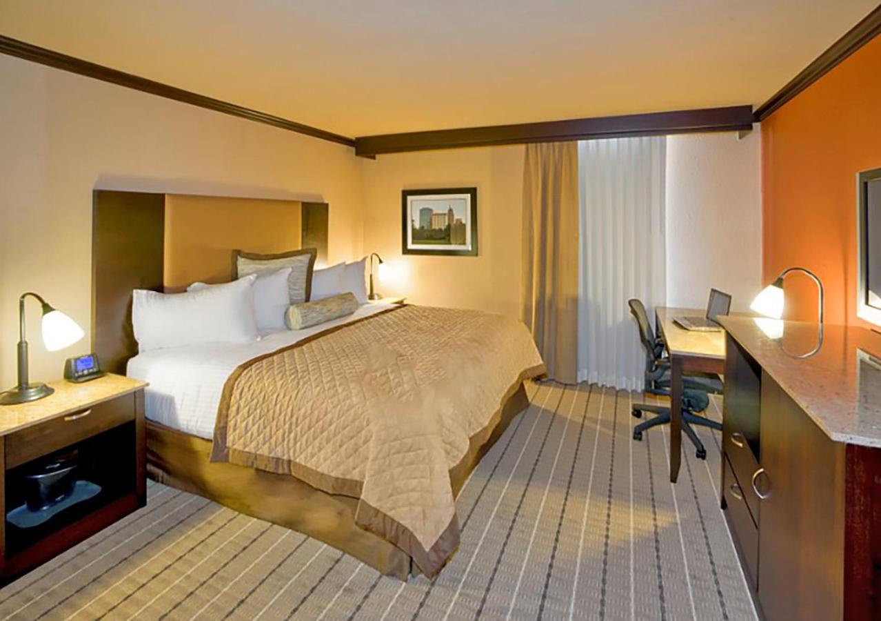Wyndham Garden Oklahoma City Resort & Conference Hotel Near Airport, Fairgrounds Paycom & I40 Luaran gambar